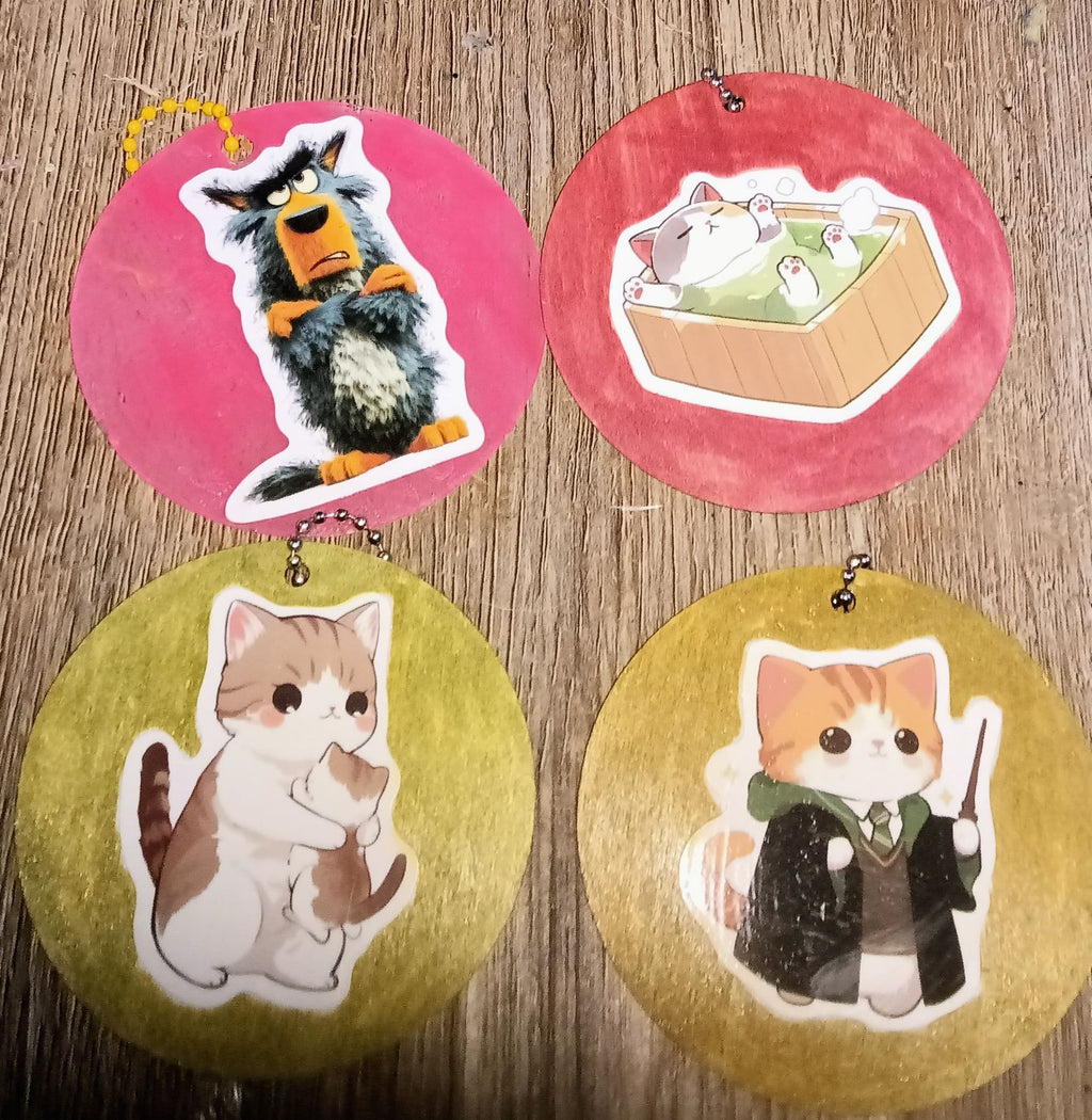 3 inch wooden or acrylic double sided keyrings featuring animals
