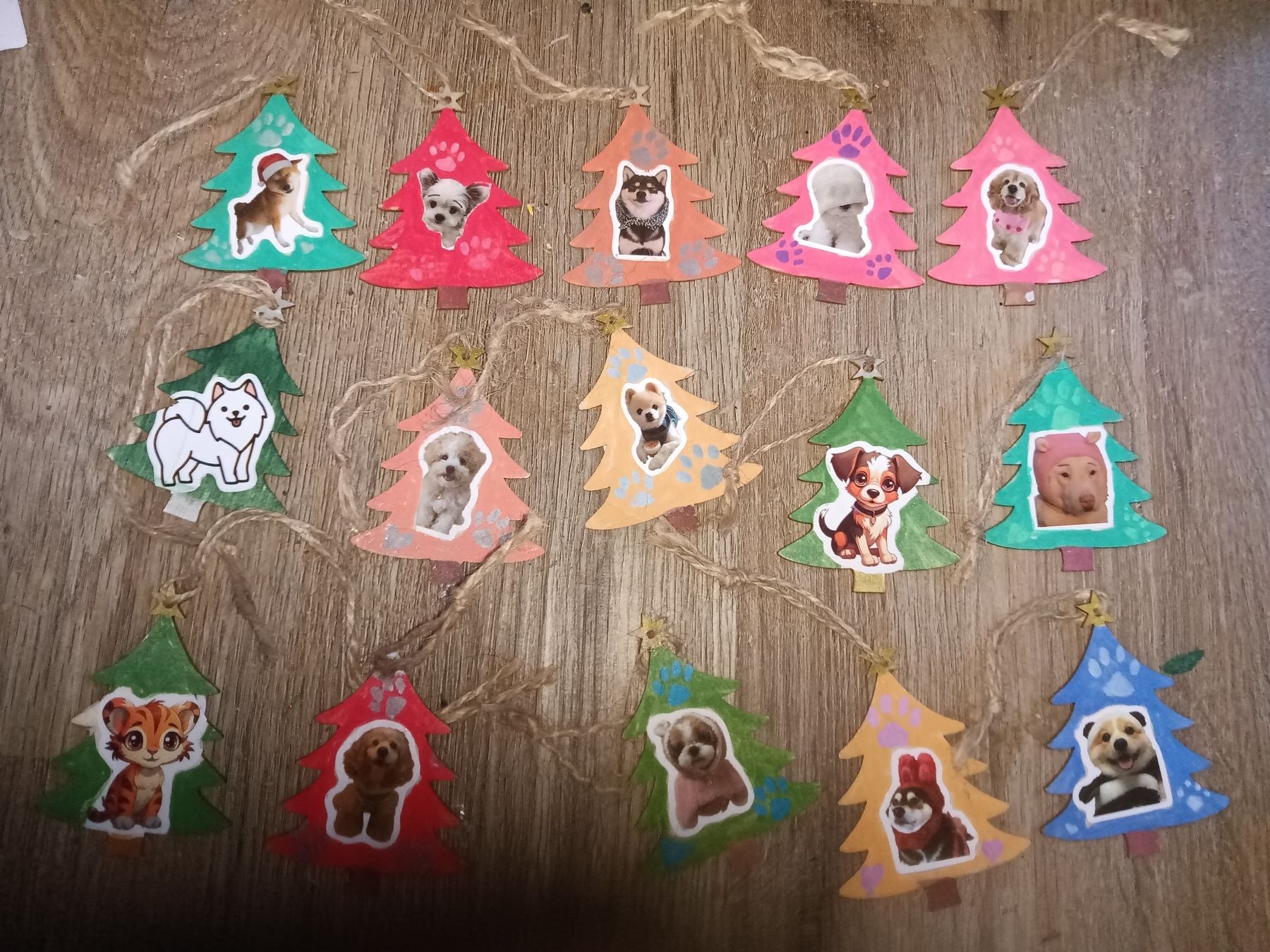  wooden shapes - christmas trees with animal stickers, christmas decor