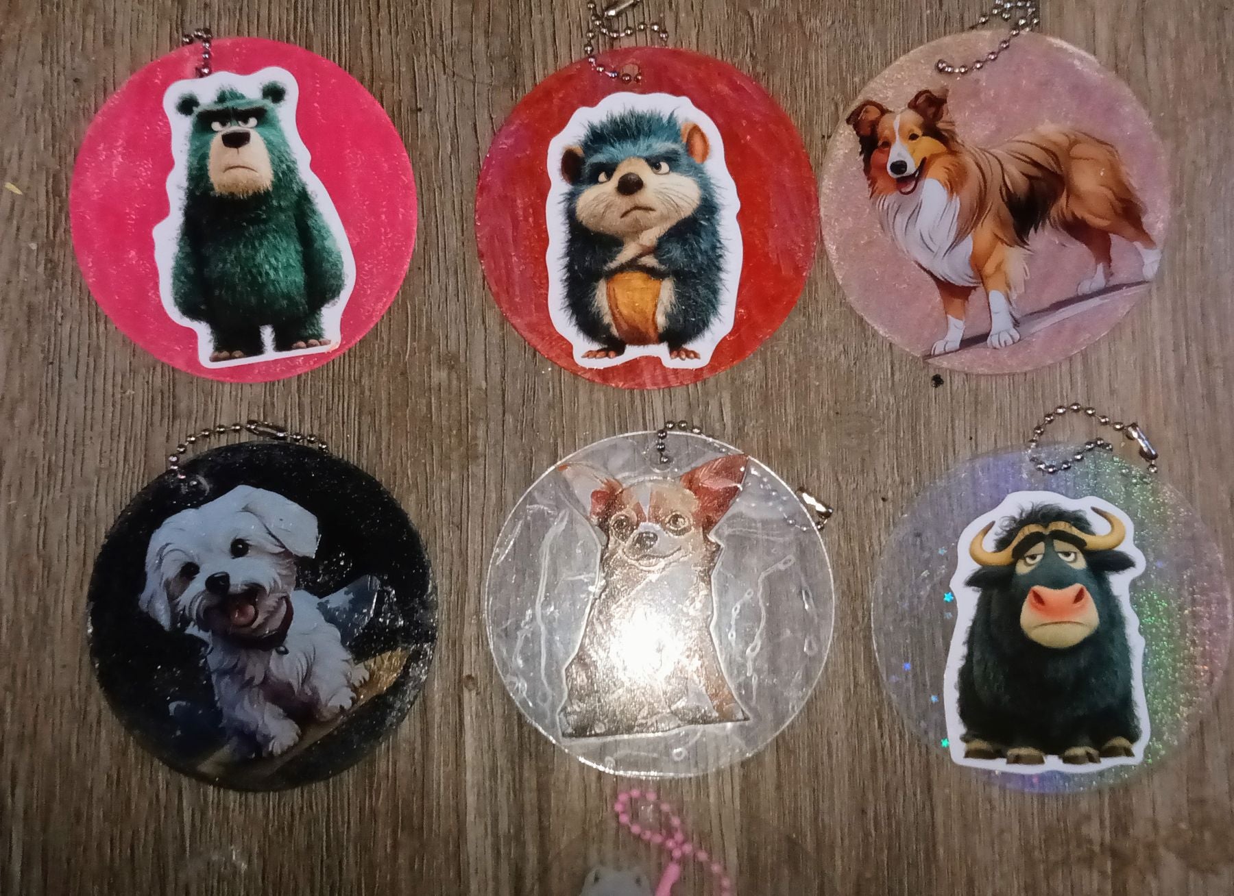 3 inch wooden or acrylic double sided keyrings featuring animals